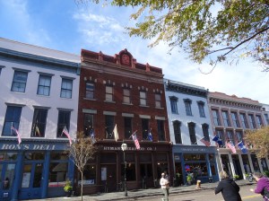 Hymans Seafood in Charleston