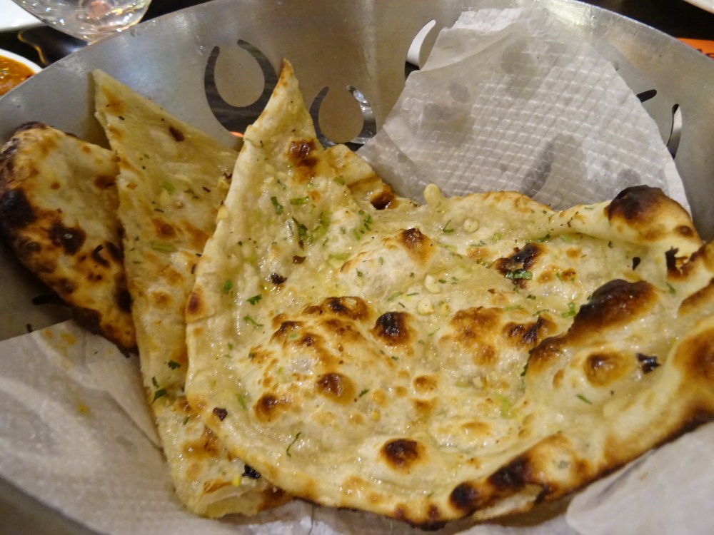 Garlic Naan at the Pinch of Spice