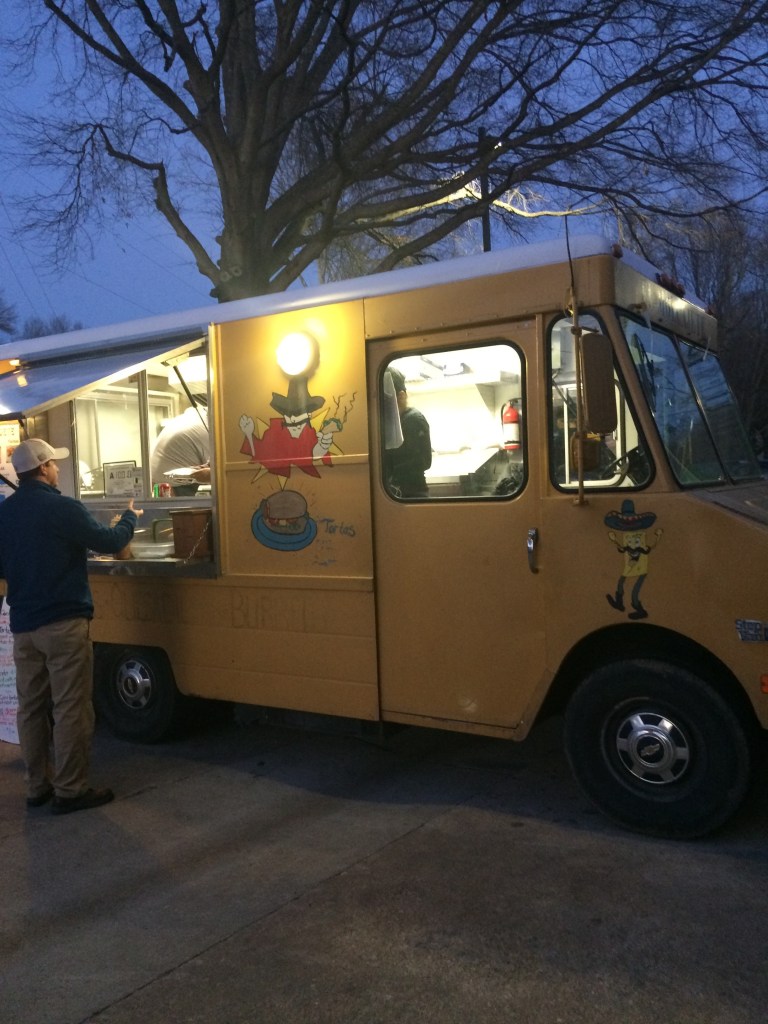 molcajete Taco truck